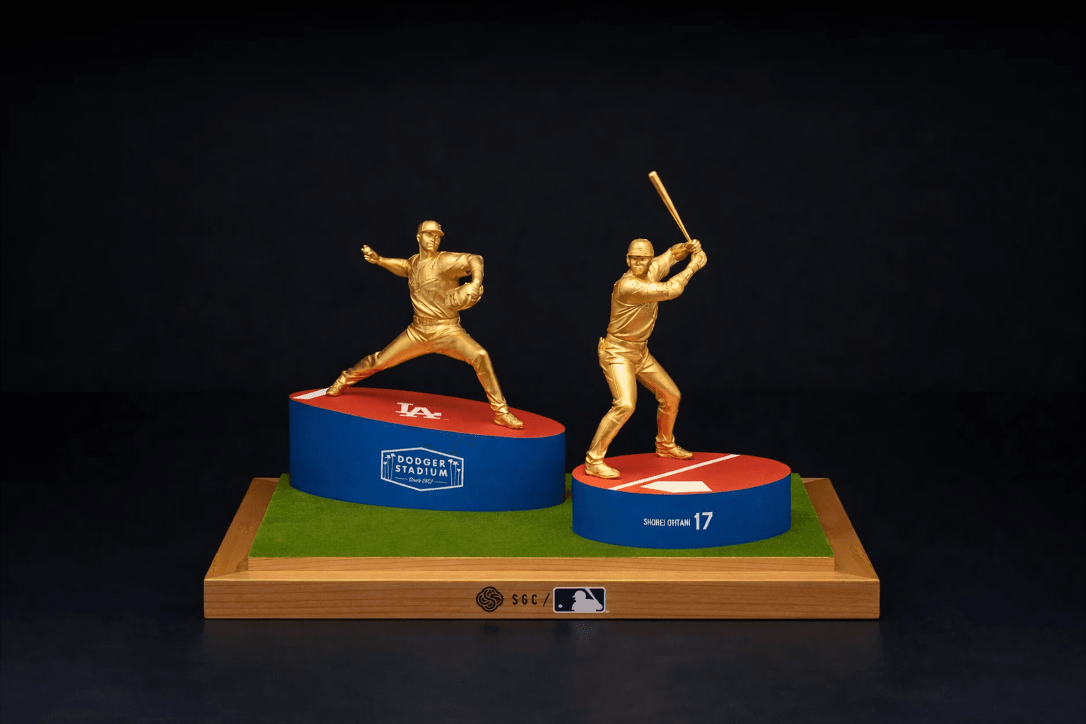 黄金の大谷翔平が神戸に!1億1000万円、二刀流像に関西熱視線