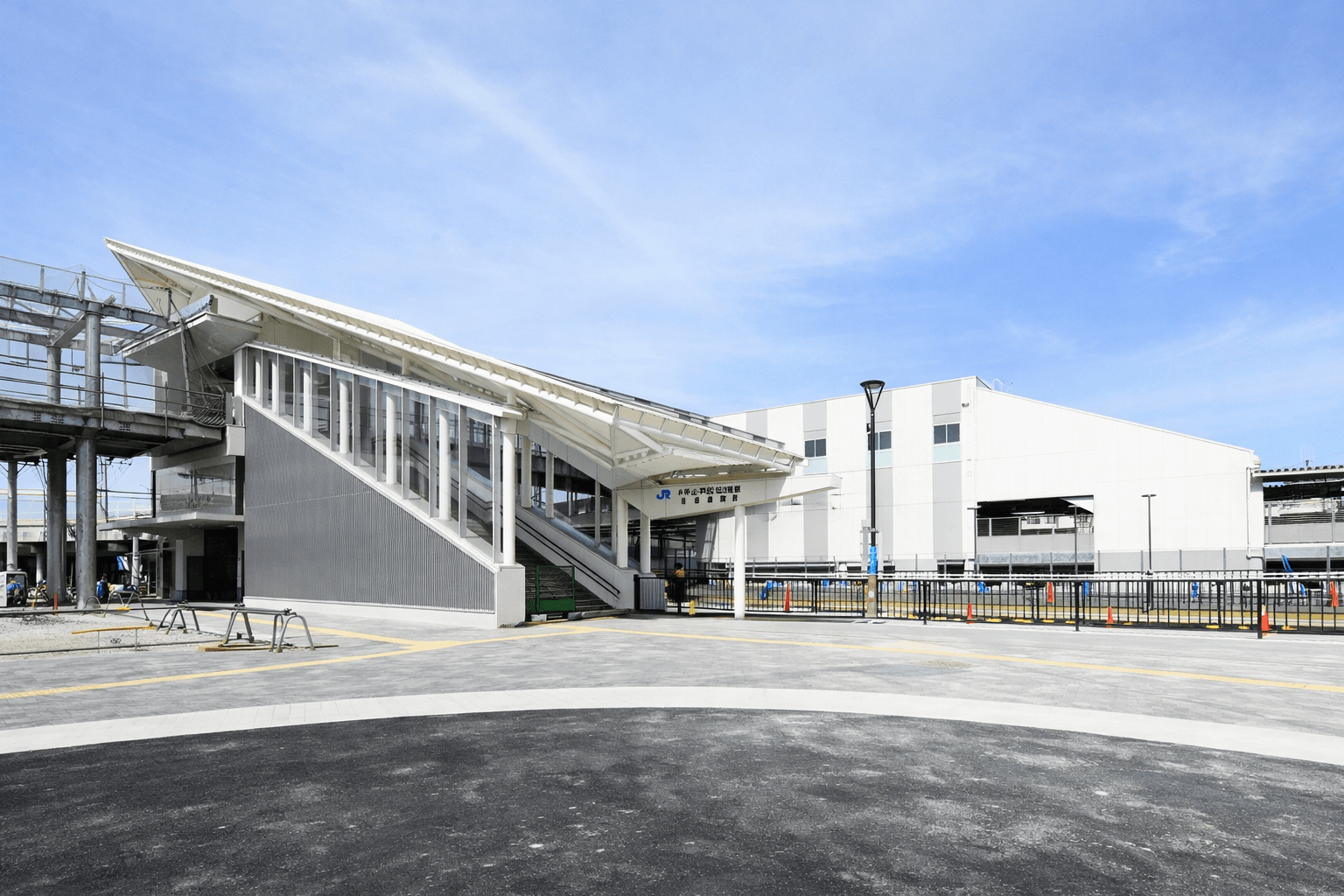 姫路市「JR手柄山平和公園駅」が開業!新駅とアリーナで地域活性化へ