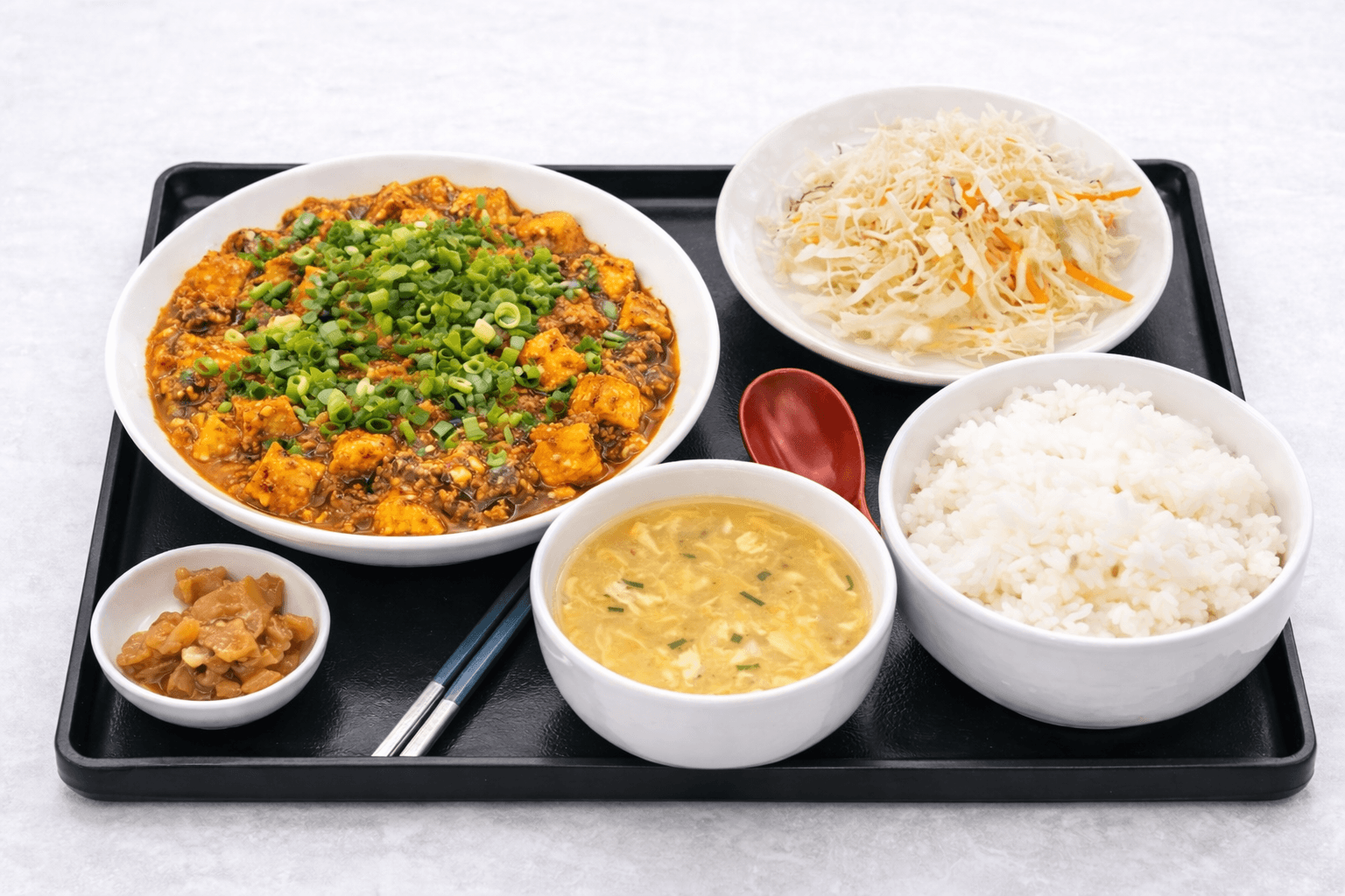 板宿駅近くに四川料理「迦南」オープン!麻婆豆腐が人気