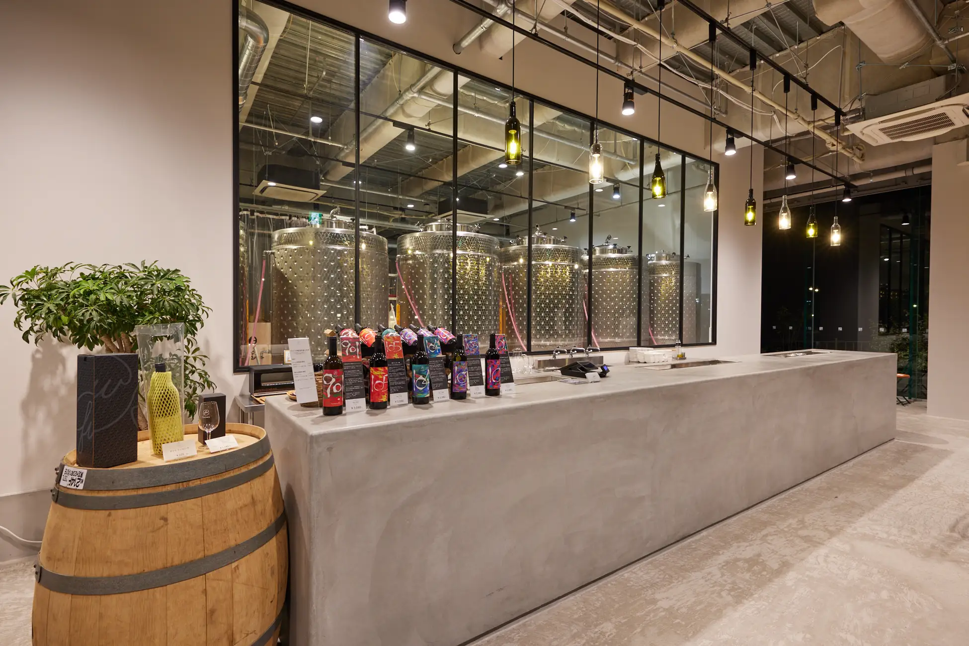 神戸「f winery」成人を祝うワインイベント、20歳限定で1杯プレゼントのイメージ画像