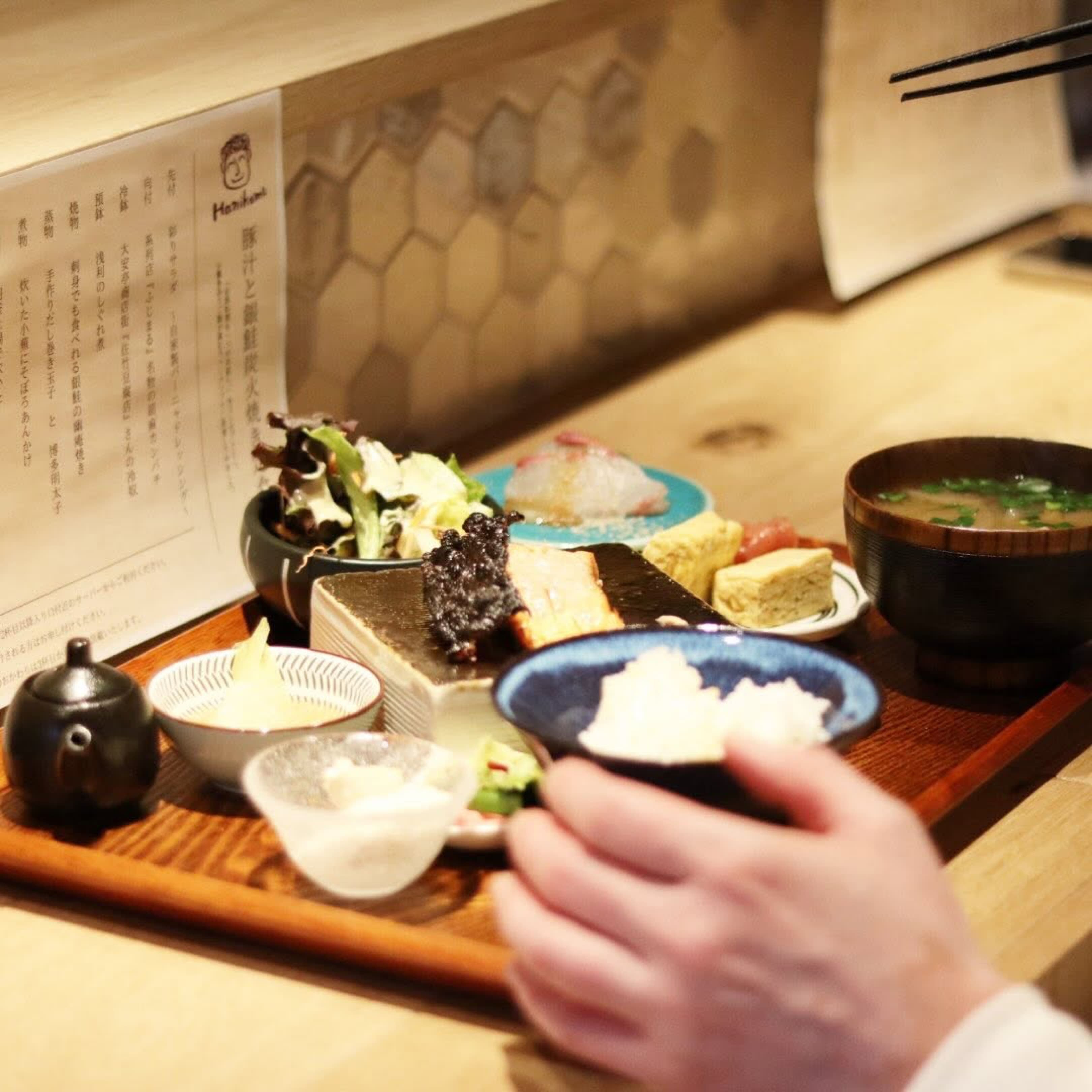 神戸三宮「Hanikamu」豚汁と銀鮭定食が12月26日オープンのイメージ画像