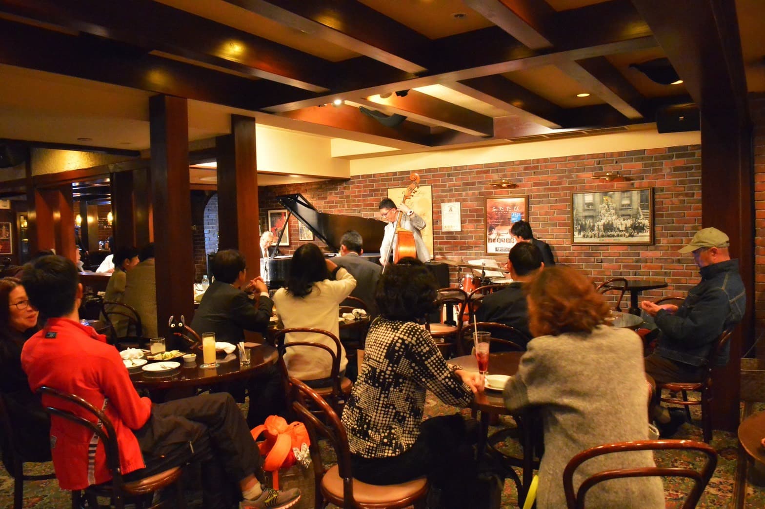 神戸ポートタワー×SONE コラボ!夜景とジャズの特別な夜のイメージ画像