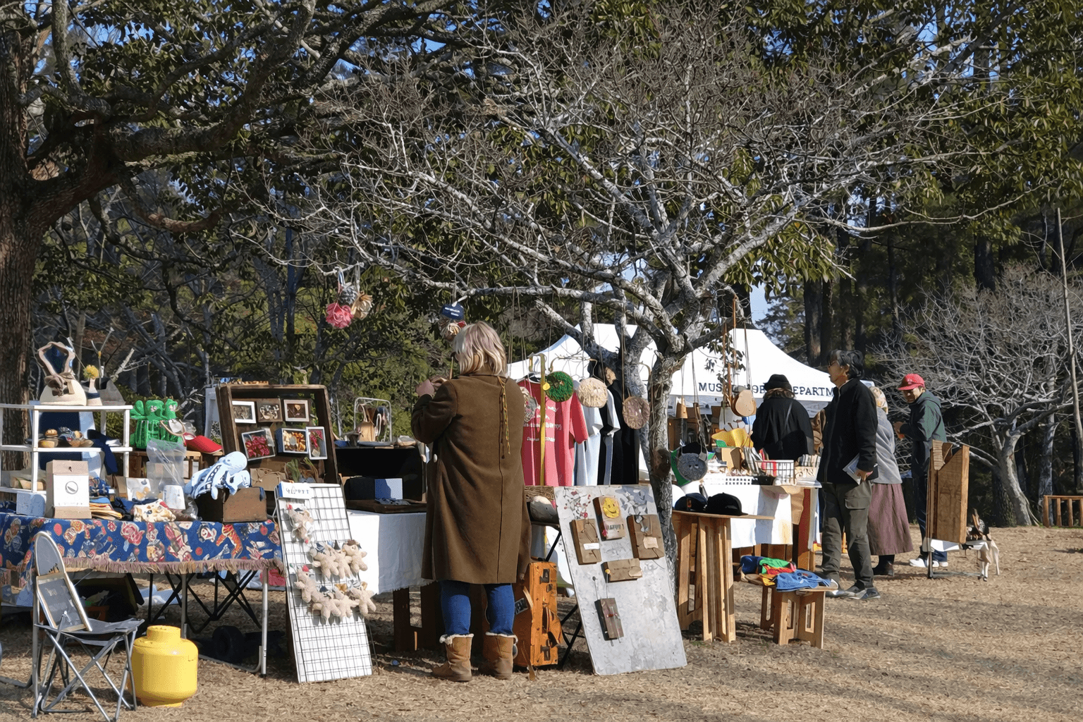 加古川 日岡山公園 朝市 1/24開催!新鮮野菜、牡蠣、グルメが集結のイメージ画像