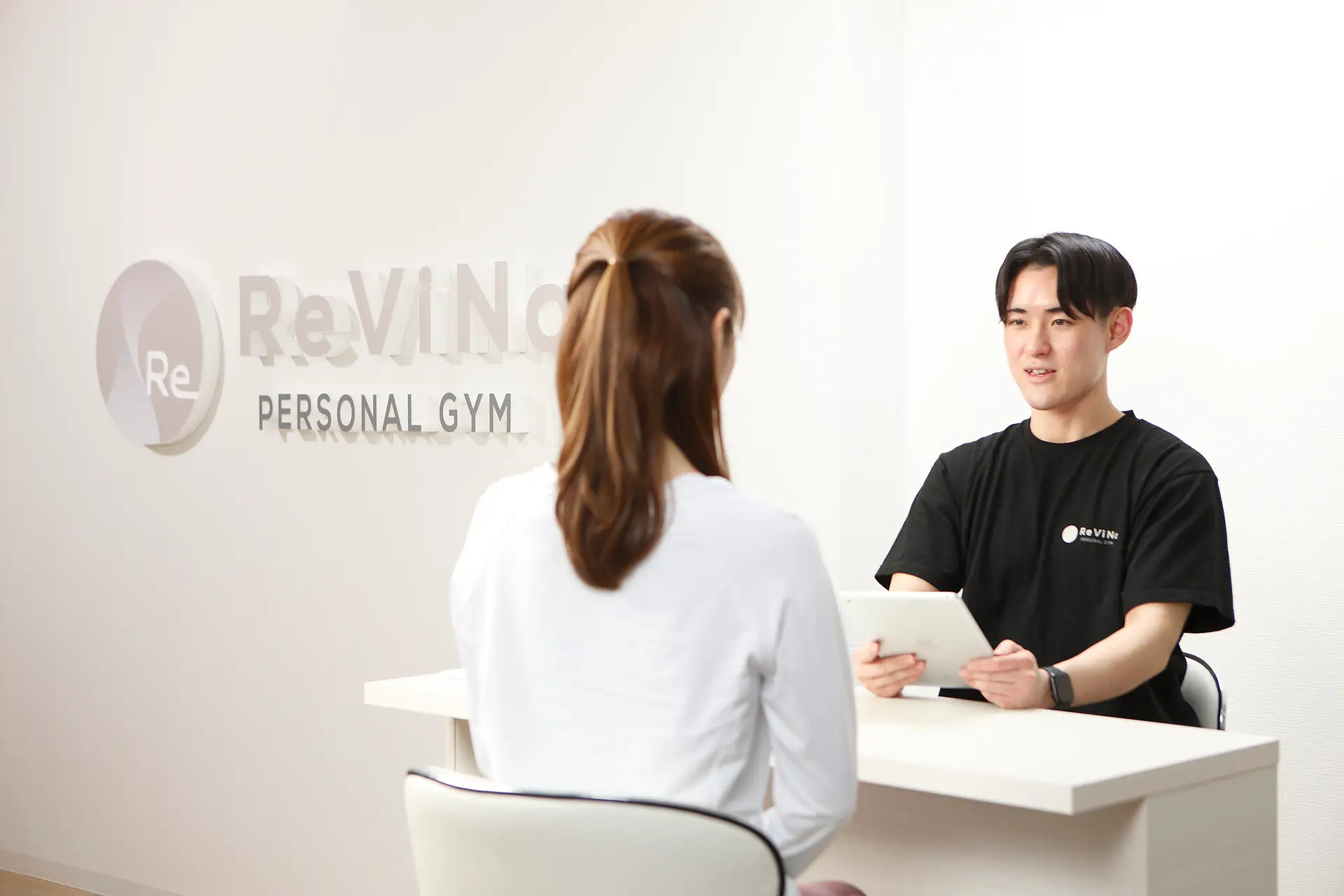 魚住駅前にパーソナルジムReViNaが2月1日オープン!料金や特徴を紹介のイメージ画像