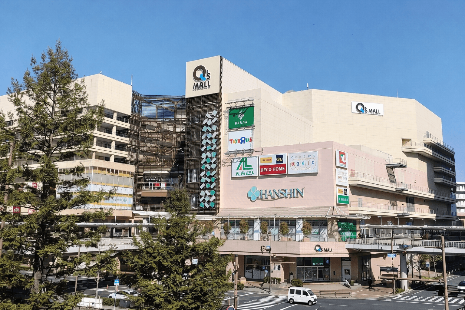 尼崎キューズモールに「バケット」3/24オープン!焼きたてパン食べ放題のイメージ画像