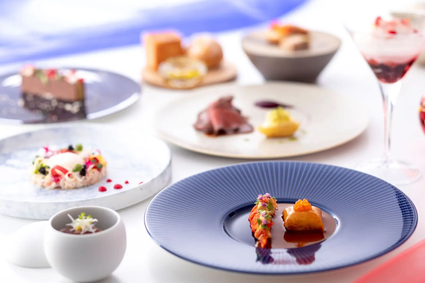 神戸ポートピアホテル 開業45周年記念!宿泊・レストラン特別価格で感謝還元のイメージ画像