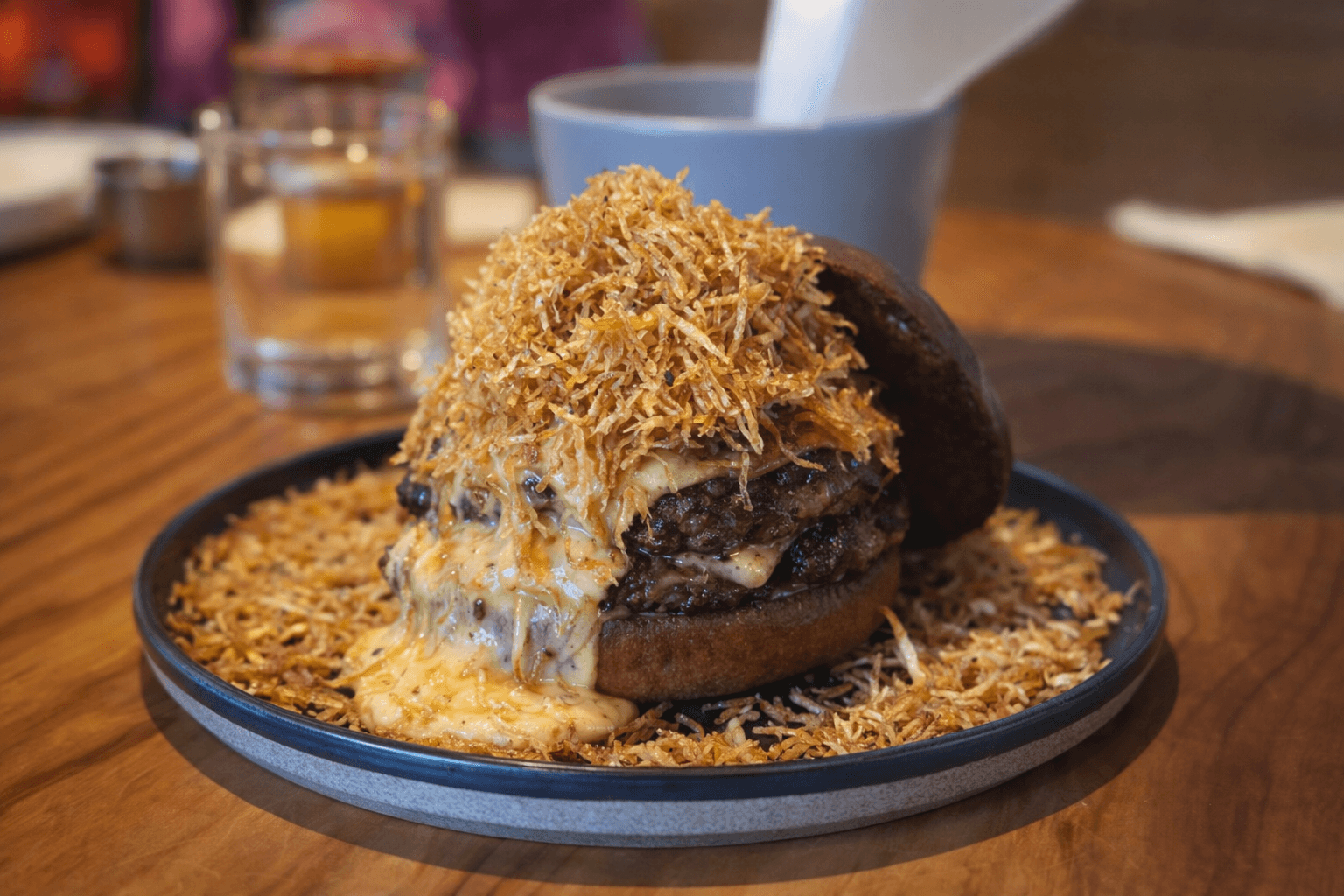 食べログ百名店2026発表!兵庫県内ハンバーガーの名店5選:三宮・芦屋・北区のイメージ画像